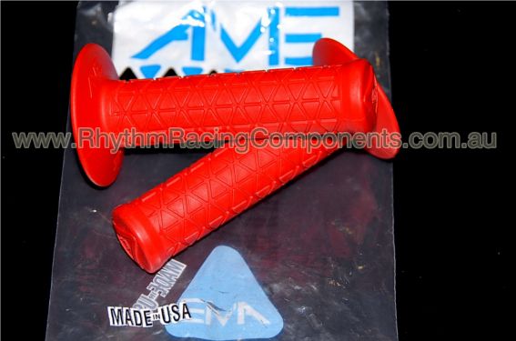 AME_red_grips_katanastar.com_rhythm_racing_components.JPG